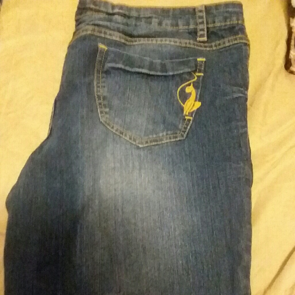Jeans